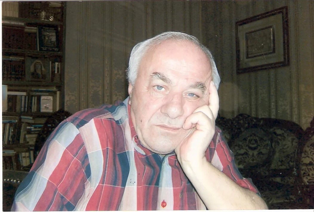 სხივოსანთა და უგვანოთა გვერდით